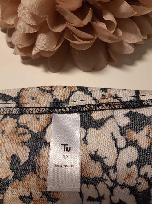 Платье, сарафан миди на пуговичках, бретелях под поясок в принт tu