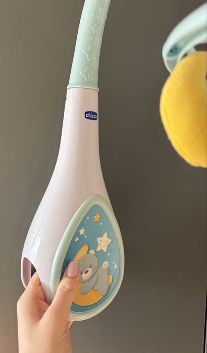 Мобіль в гарному стані Chicco