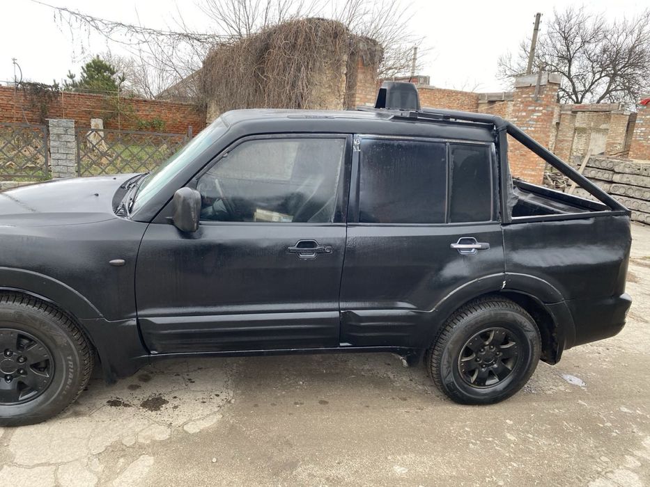 Паджеро вагон 3 переобладнаний під пікап