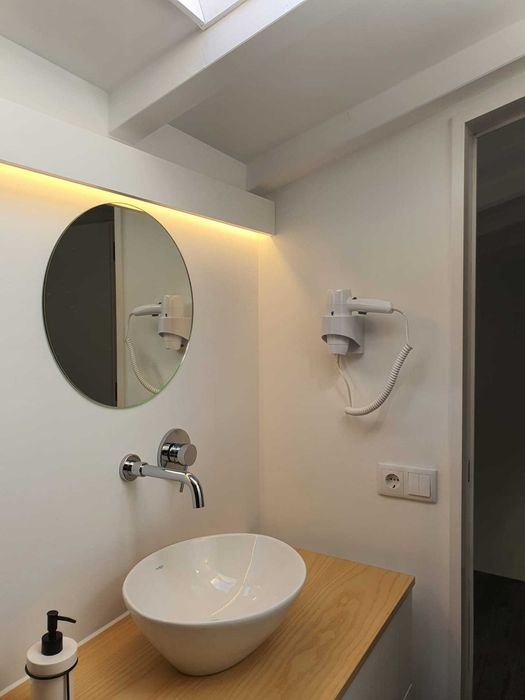 Um Refúgio Moderno às Portas do Mar e da Cidade das Caldas da Rainha