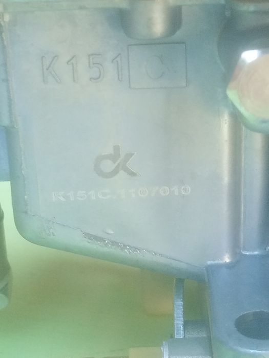 Продам Карбюратор К-151С Двиг.ЗМЗ