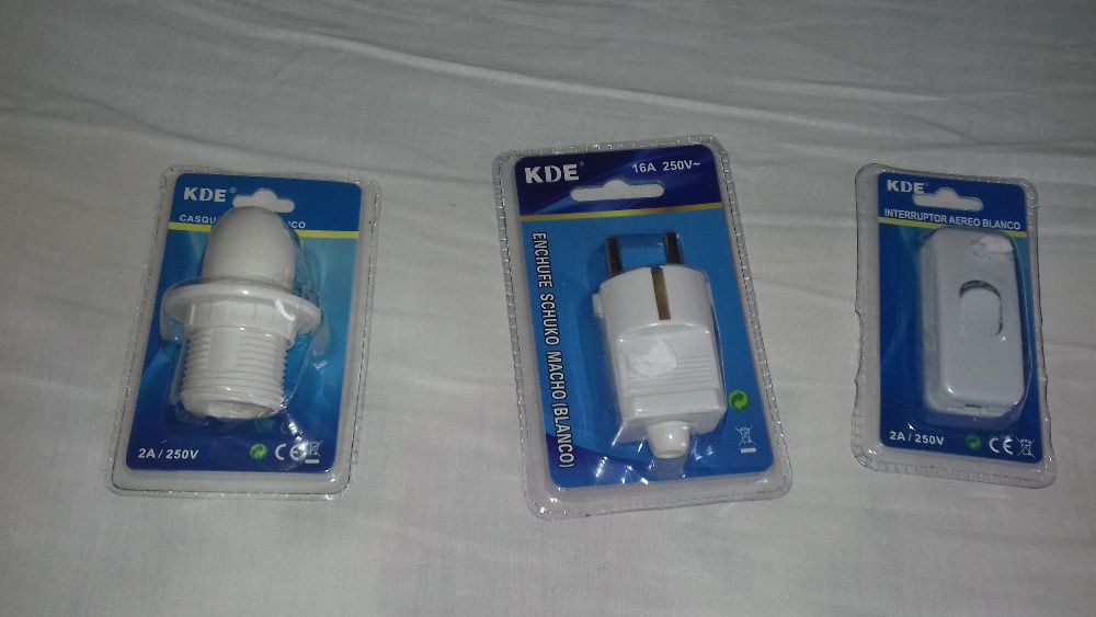 Apliques novos embalados