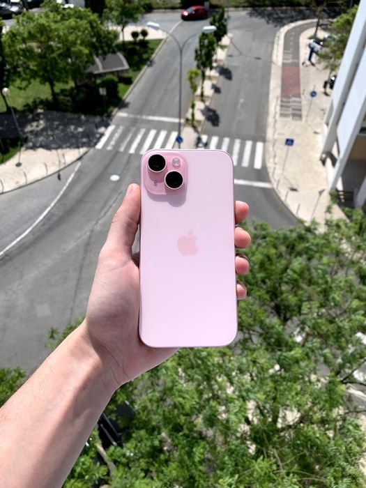 iPhone 15 128Gb Rosa Pink COMO NOVO