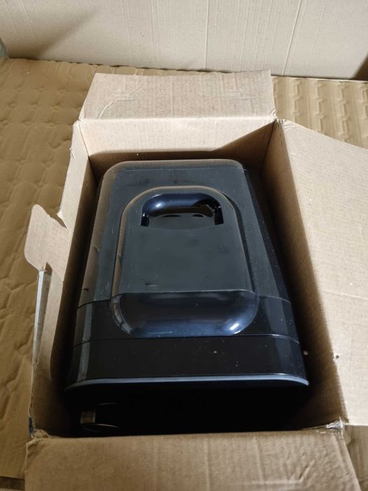 Mini lodówka turystyczna Cecotec Bolero Minicooling 4L Czarna