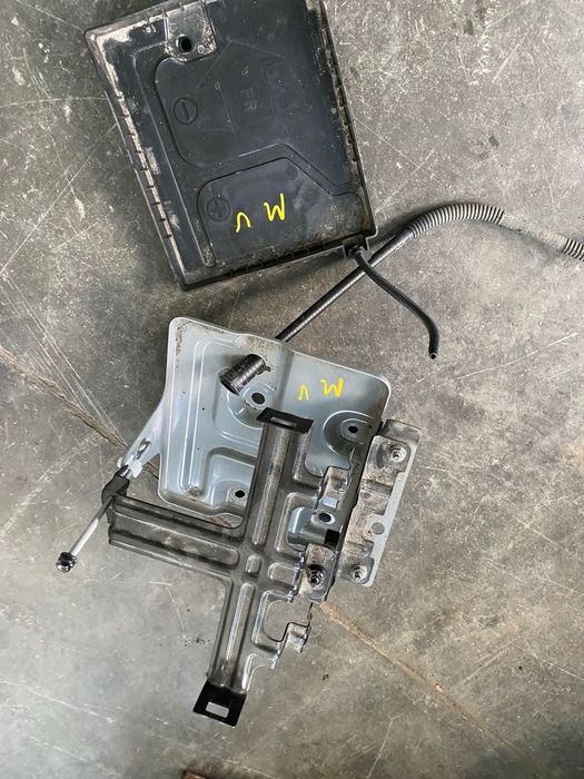 Podstawa akumulatora Renault Megane V E-TECH