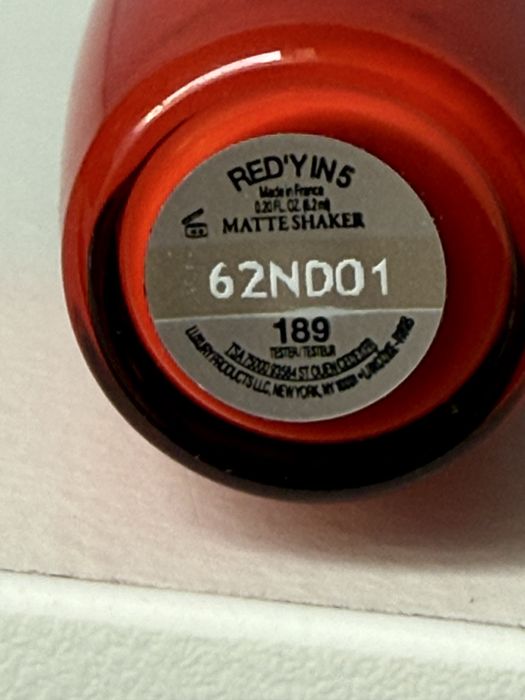 Pomadka lakker błyszczyk Lancome Matte Shaker 189 kosmetyczka gratis