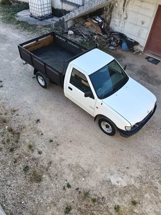 Opel Campo 2.5TD