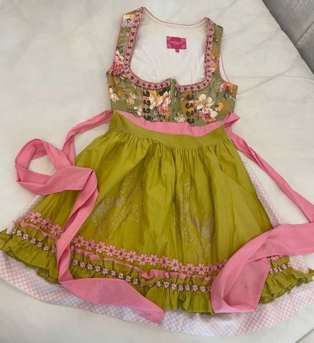 Dirndl-sukienka bawarska 34