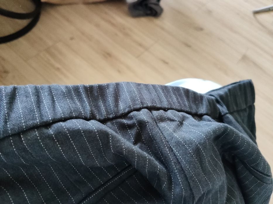 Spodnie Reserved xxl gumka w pasie