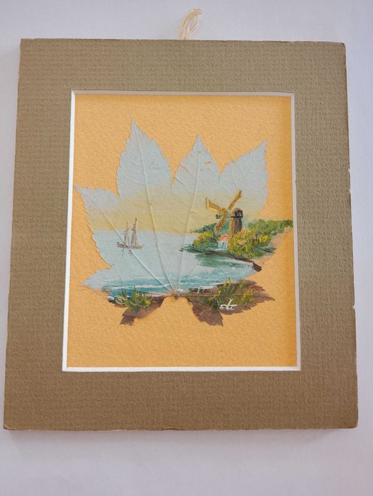 Pejzaże malowane na liściach