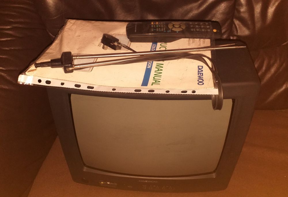 Deawoo telewizor 14" z pilotem