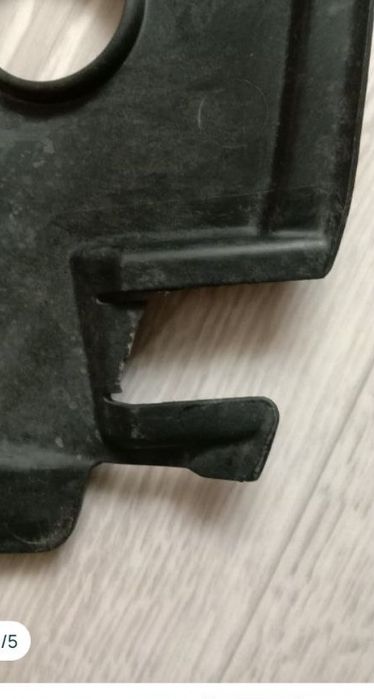 Пластиковая защита картера двигателя для автомобиля Mitsubishi Colt VI