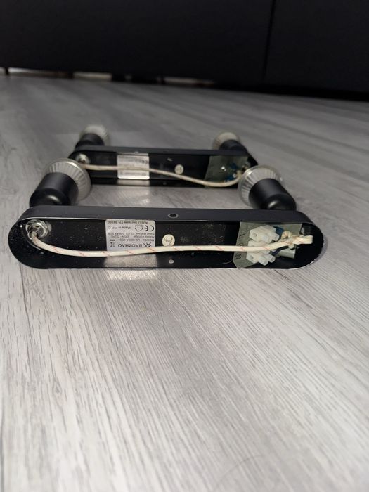 Candeeiro de focos . Vendo com lampadas novas