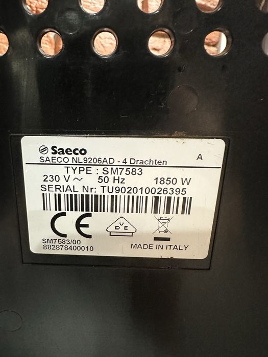 Продам кавомашину Saeco  XeLsis