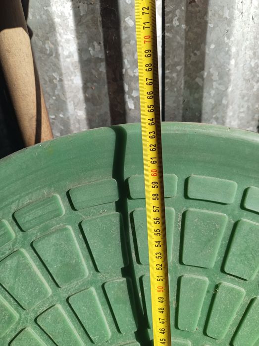 Pokrywa zbiornika szamba, właz zbiornika