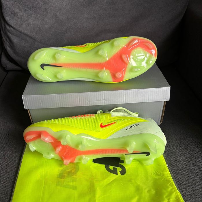 Chuteiras Nike Phantom  6 Low Elite