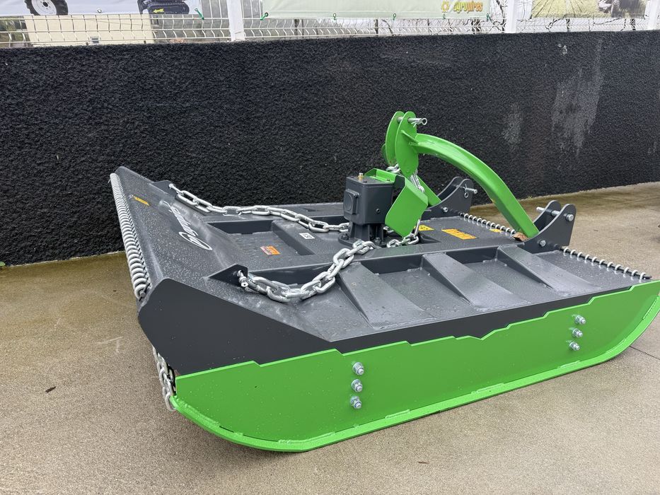 Capinadeira florestal 1,80 para trator