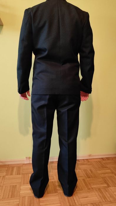 Garnitur męski czarny klasyczny 170cm