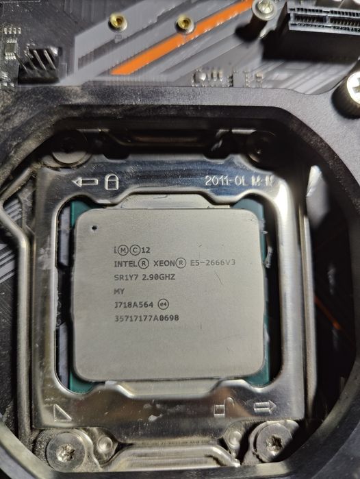 Комплект матплата x99 проц 2666v3 32gb ecc ddr3 кулер