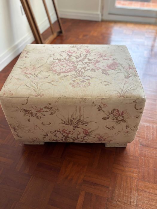 Puff de tecido confortável