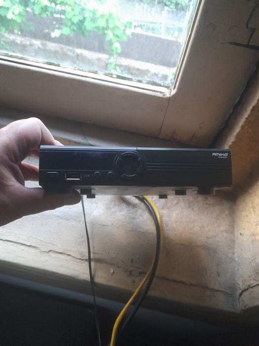 Box para Tv Amiko