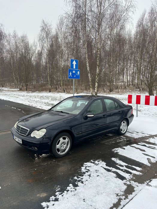 Mercedes benz c klasa 2.0 kompresor