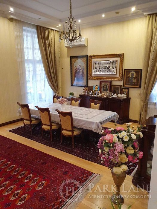 Печерськ, Тимірязівська, Звіринецька, Л. Чайкіної,  Ботанічний сад