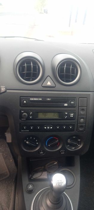 Ford Fiesta — fotografia 11