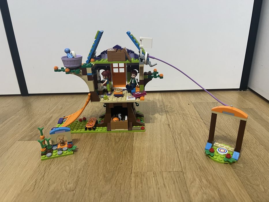 LEGO Friends 41335 - domek na drzewie Mii