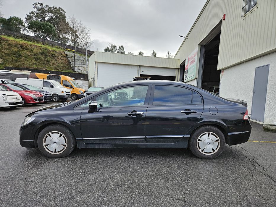 Honda Civic VIII Sedan 1.3 Hybrid de 2010 para peças