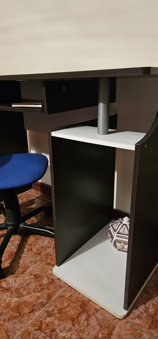 Escrivaninha para Computador