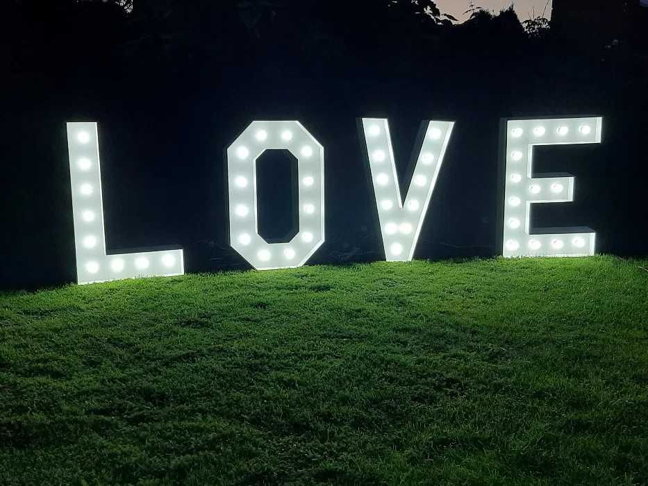 Sprzedam Litery LOVE 3D LED