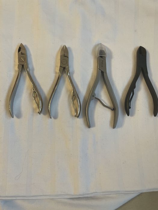 Щипчики для ногтей