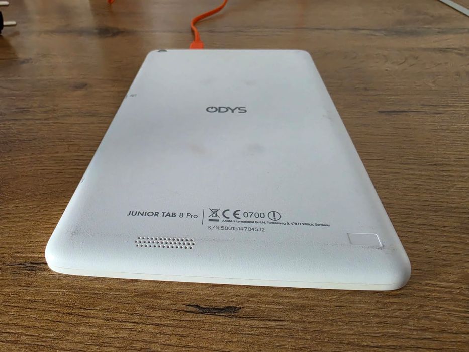 Tablet junior TAB 8 pro sprawny
