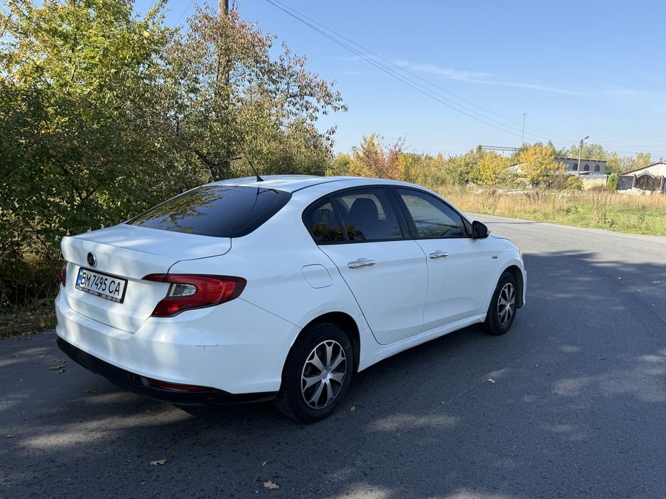 Fiat Tipo 2016 рік