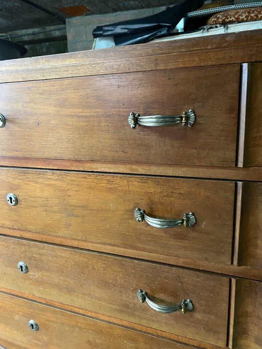 Cómoda Madeira Maciça