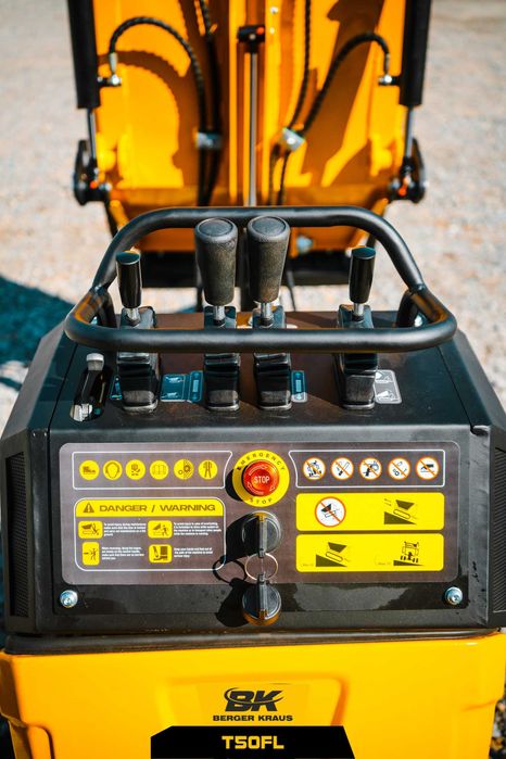 Wozidło samozaładowcze spalinowe na gąsienicach 500kg T50FL Taczka