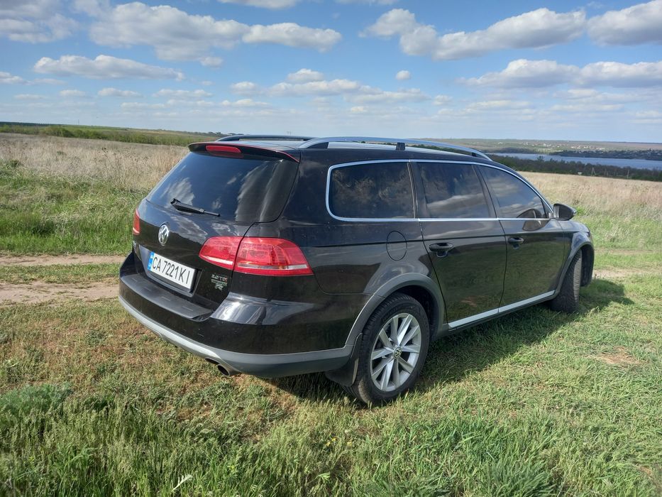 Volkswagen Passat B7 Alltrack / пассат б7 2.0  дизель 4х4
