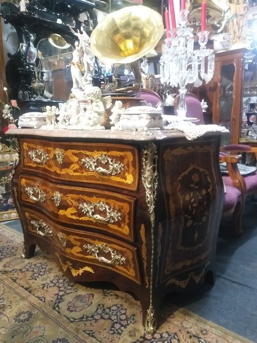 Comodas Louis XV