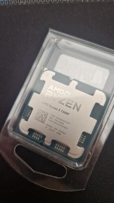 Procesor AMD Ryzen 5 7500F Nowy nie używany gwarancja 36 miesięcy