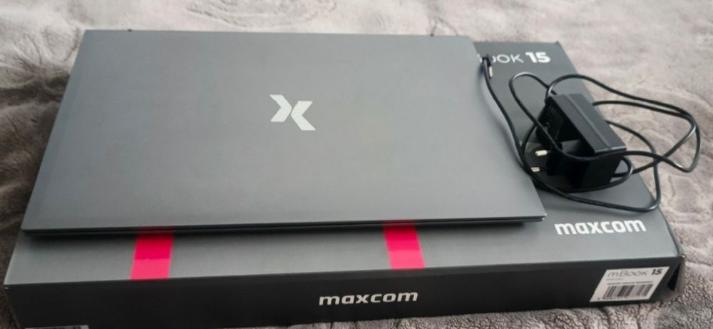 Laptop Maxcom MBook 15