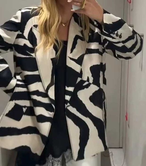 Marynarka oversize w zebrę | Contrast Stitch |