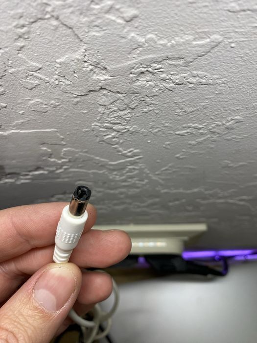 Світильник для офісу або на письмовий стіл