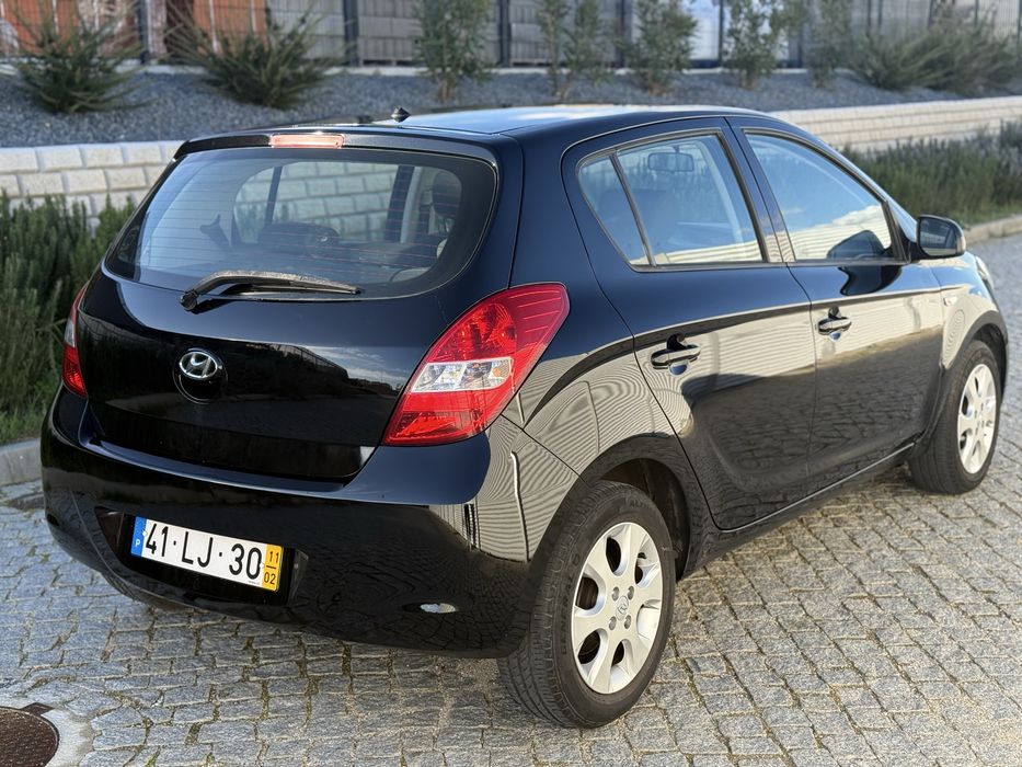 Hyunday  i 20 em ótimas  condicoes pintura geral