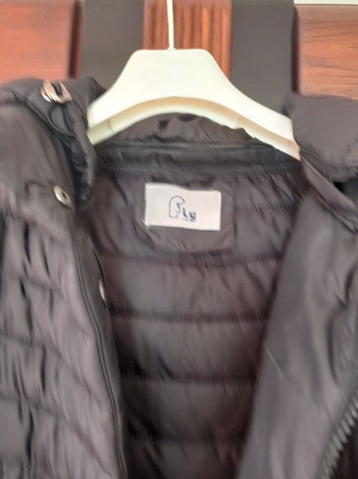 Zimowa kurtka z kapturem