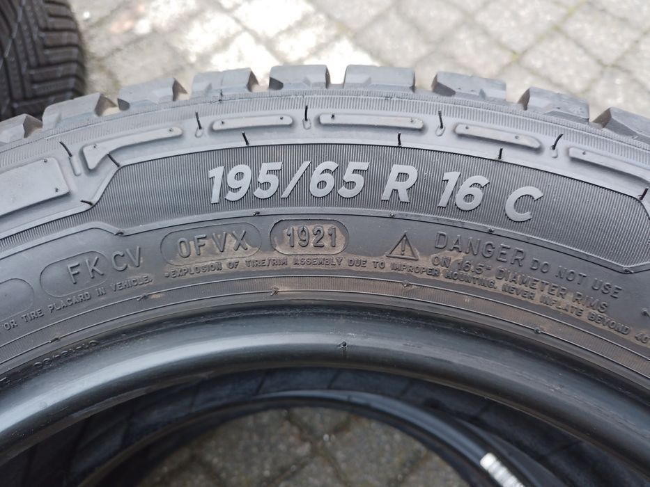 195/65R16C Michelin Agilis CrossClimate całoroczne Vito Trafic K4