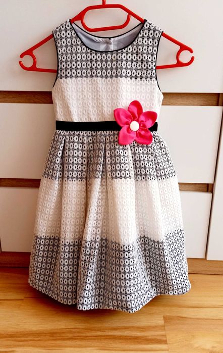 Sukienka na dziewczynke 116