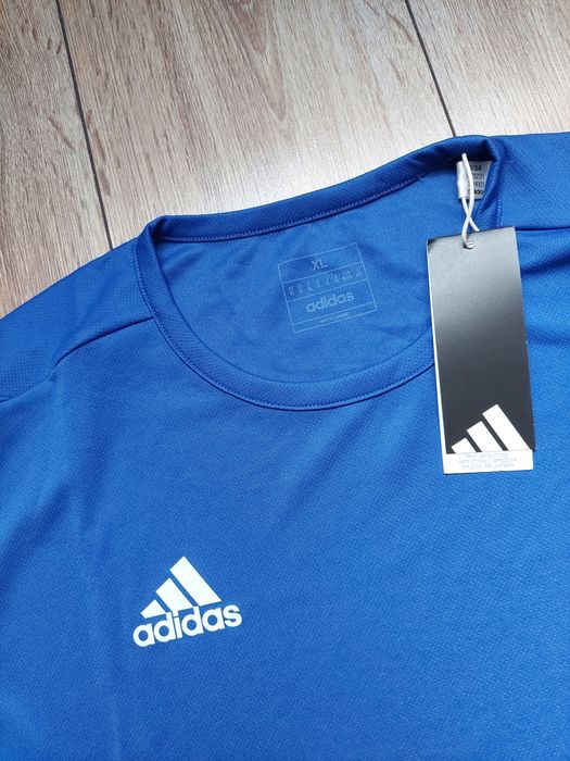 T-shirt   adidas