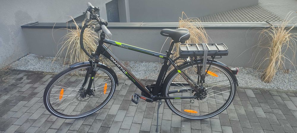 Rower nowy elektryczny hybryda koła 28 rama 48 nowy niemiecki