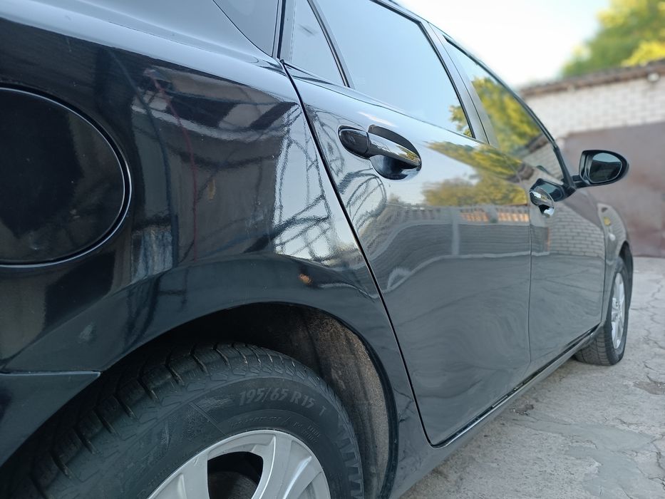 Продам mazda 3 2012 рік в  гарному стані